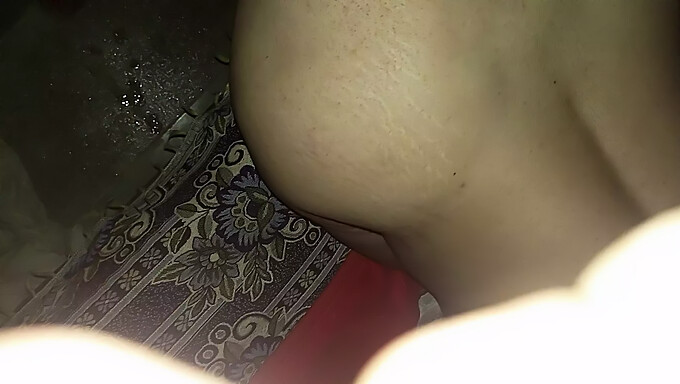 Pakistani Wife Gets Naughty With Her Homemade Video